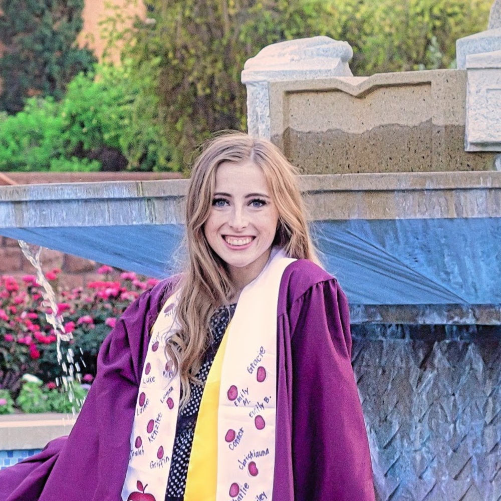 Meet your Posher, Jessica